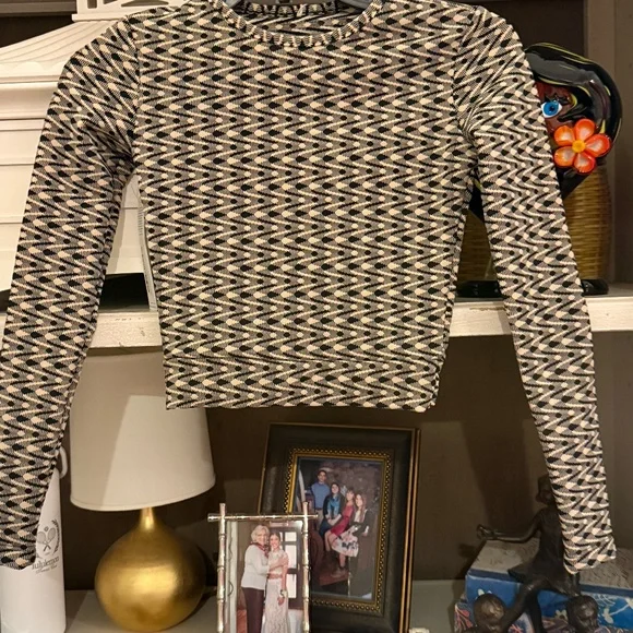 Seea XS Palomar crop top rash guard rashguard Aries nwt - Picture 5 of 7